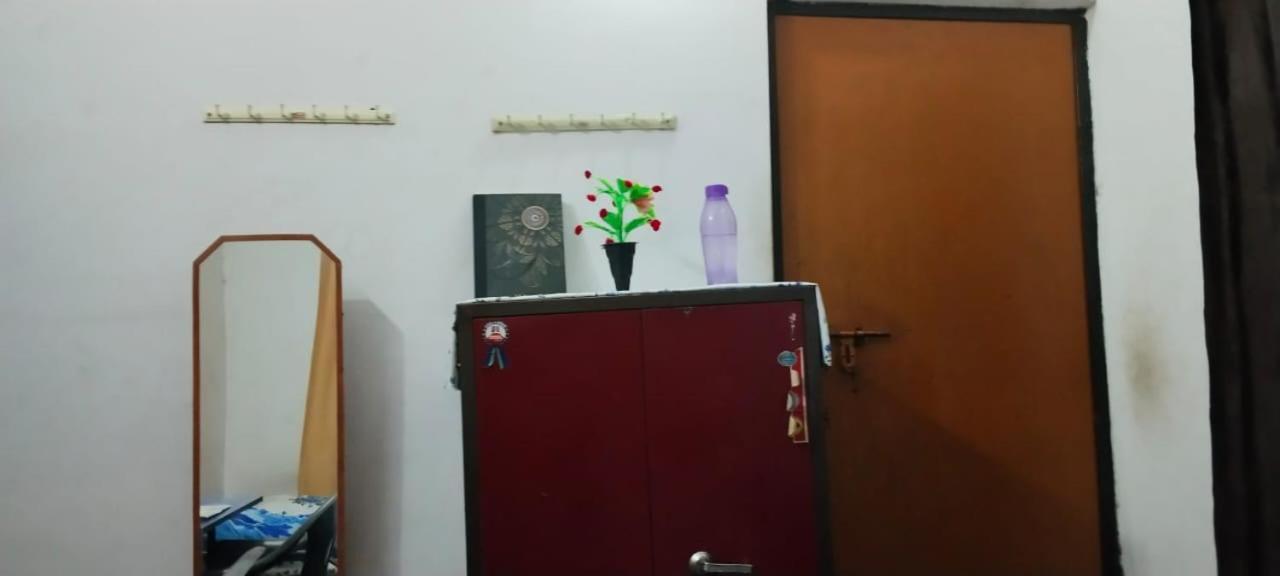 Mannat Rooms Allāhābād Junction Eksteriør billede